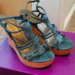 Fergie snake skin pattern wedges